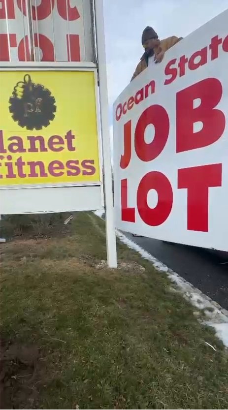 Get expert Illuminated Sign Repair services for damaged storefront signs & exterior branding. Restore visibility & attract customers